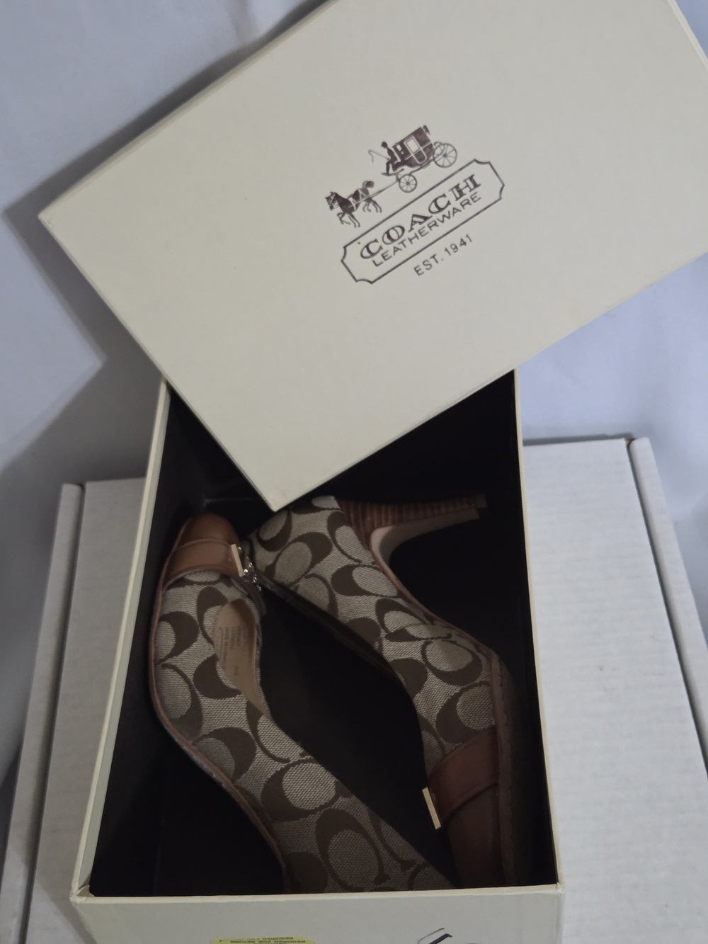 COACH Whitney Signature Canvas & Leather Heels US Women Size 6B Khaki/Cinnamon - Picture 9 of 12